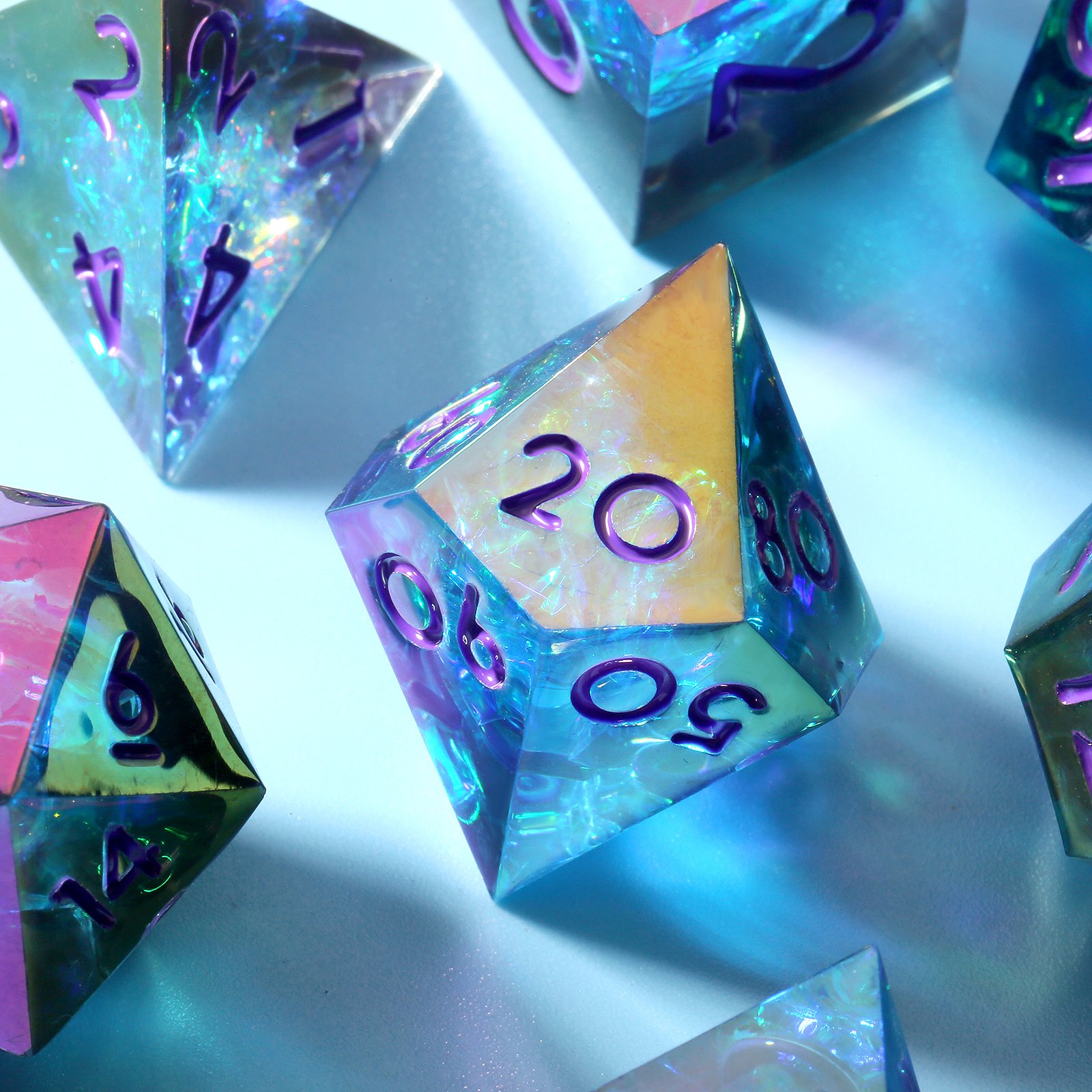 Custom Dnd Roll Dice Holder Handmade Sharp Edge Resin Dice Manufacturers Liquid Core Dice Set D&D for RPG Dungeons and Dragons