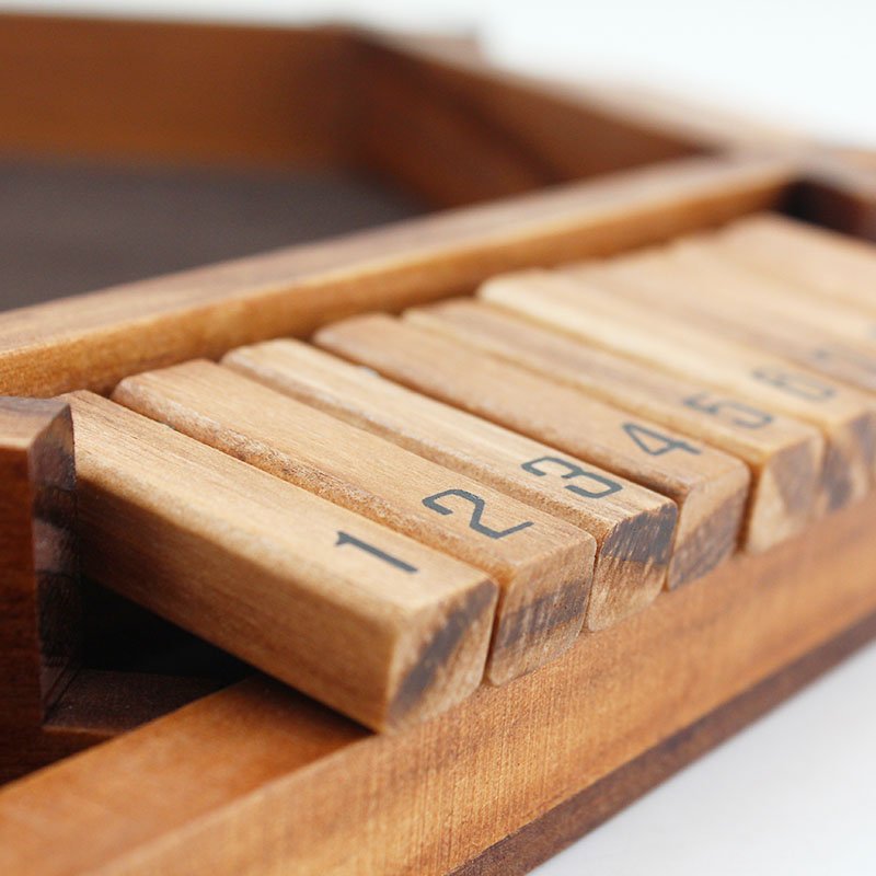 Wooden Shut The Box Board Game Set , Box Packed 1-6 Players with 2 Dices Educational Toys ,Old Fashioned Dice Party Family Fun