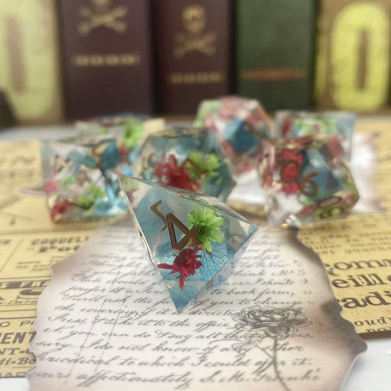 Wholesale 7pc Polyhedral Resin RPG Dungeons Dragons Board Game Dice Sets Customizable DND Flower Identifiable Resin Can