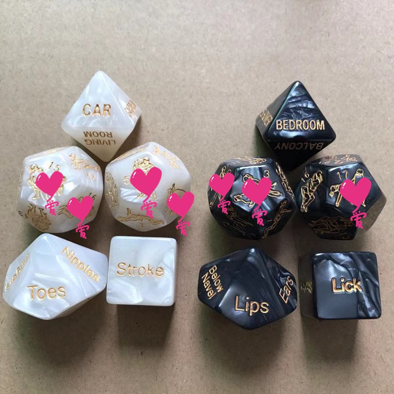 wholesale Naughty Dice Fun Games 5Pcs Dice Set Different Poses Side Bedroom Sex Dice for Couples Game Party Games