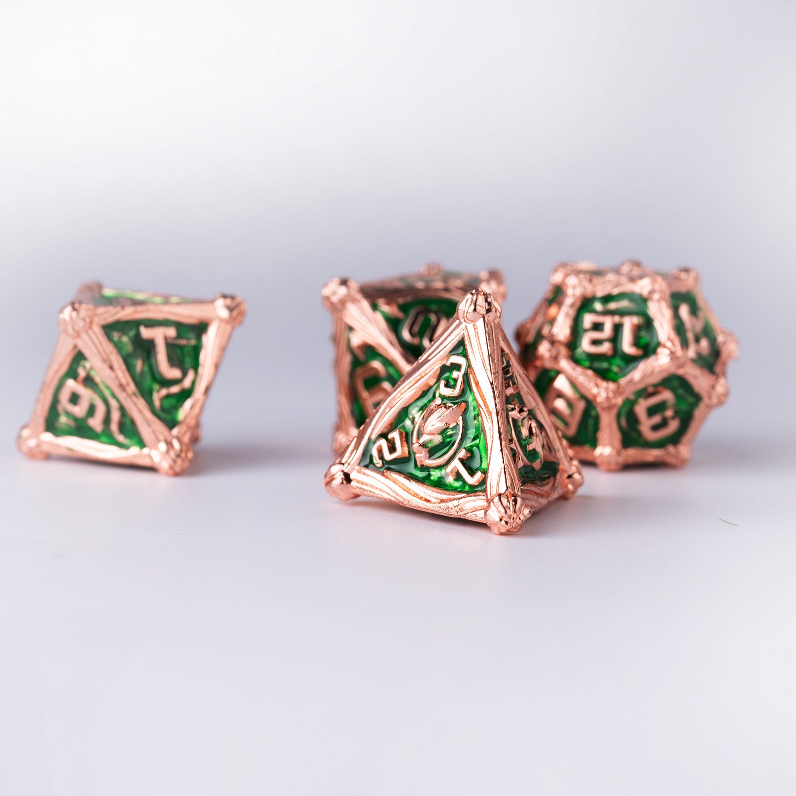 Factory Customized Wholesale New Hot Sale Dragon's Eye dnd dice polyhedral metal dice set D&D RPG dice for Table Game