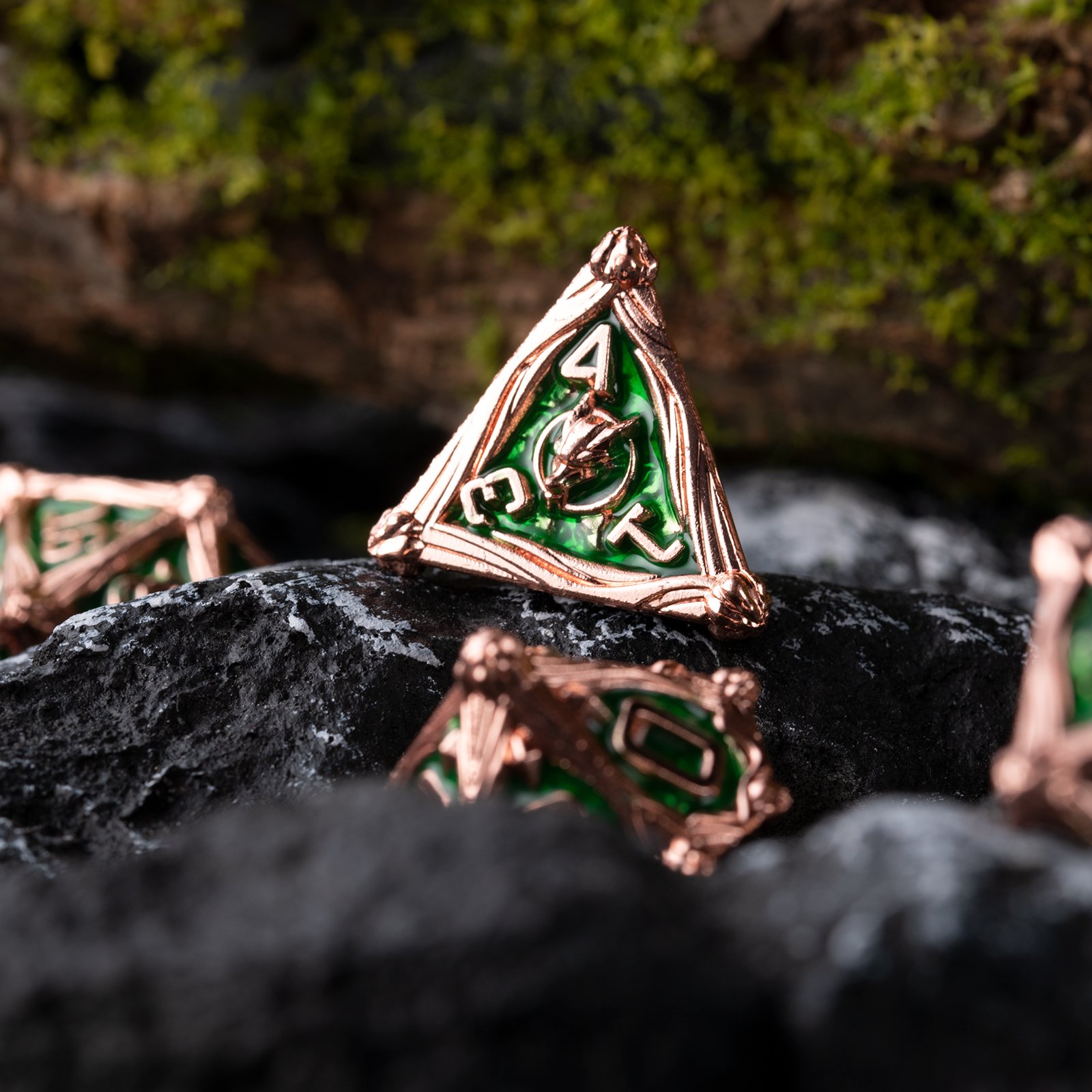 Factory Customized Wholesale New Hot Sale Dragon's Eye dnd dice polyhedral metal dice set D&D RPG dice for Table Game