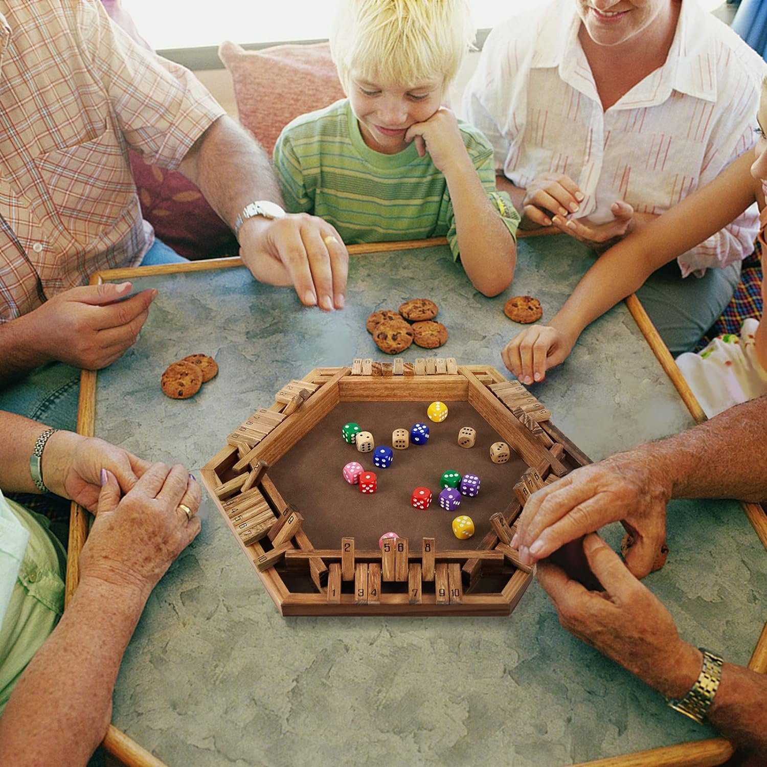 2-6 Players Wooden Board Dice Game Shut The Box Game Classics Tabletop Math Game for Kids and Adults