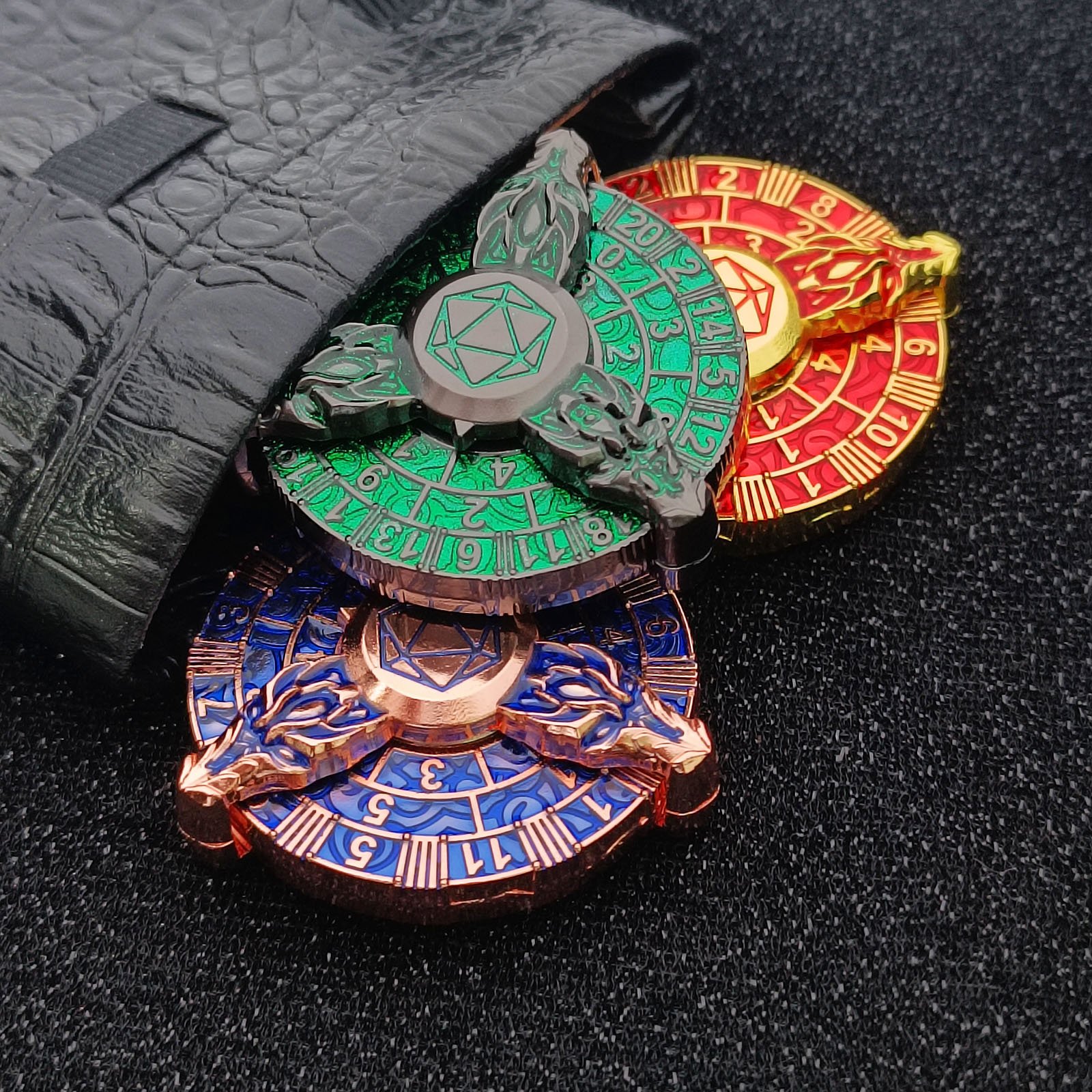 Rotator 45 mm Carousel Dice Rune Rotating Tabletop Games Team Teaching Metal Carousel Dice