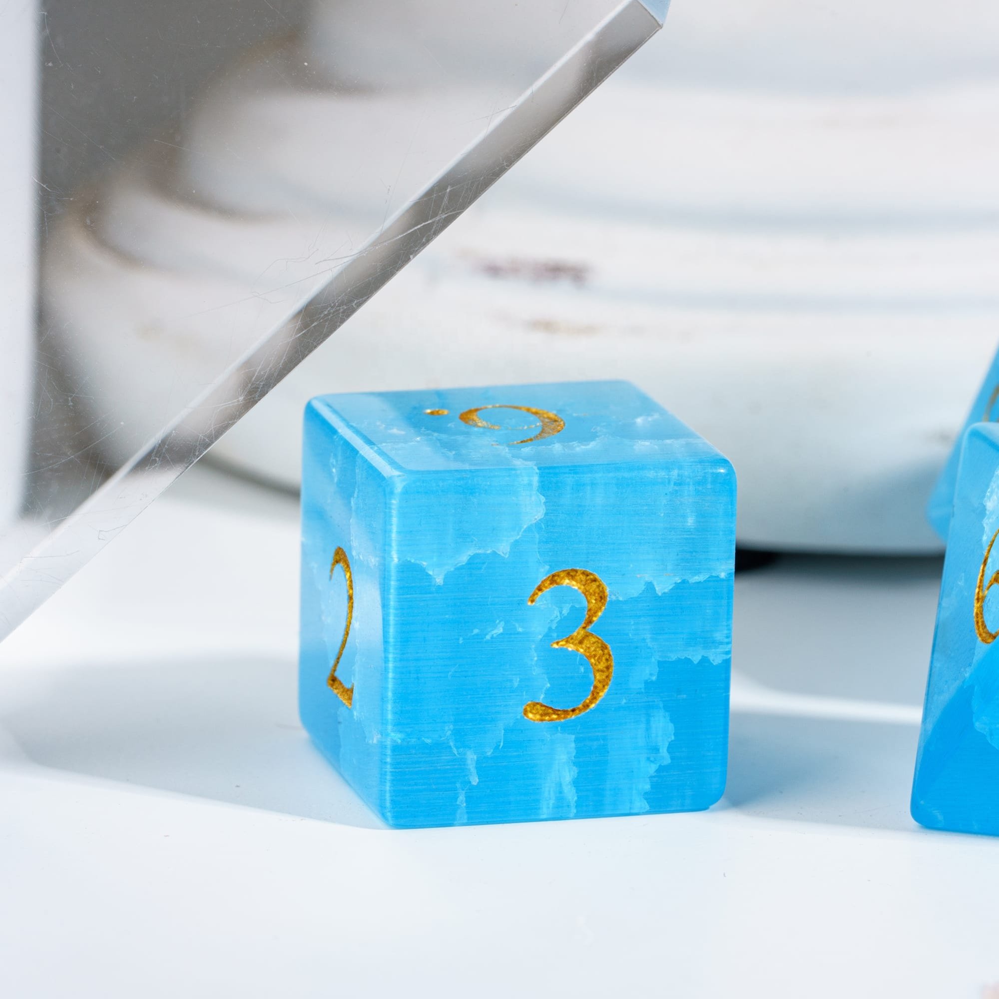 Udixi Blue Cat Eye Glass Dice with Green Sunroof Carton dnd dice dungeons and dragons RPG board game dice