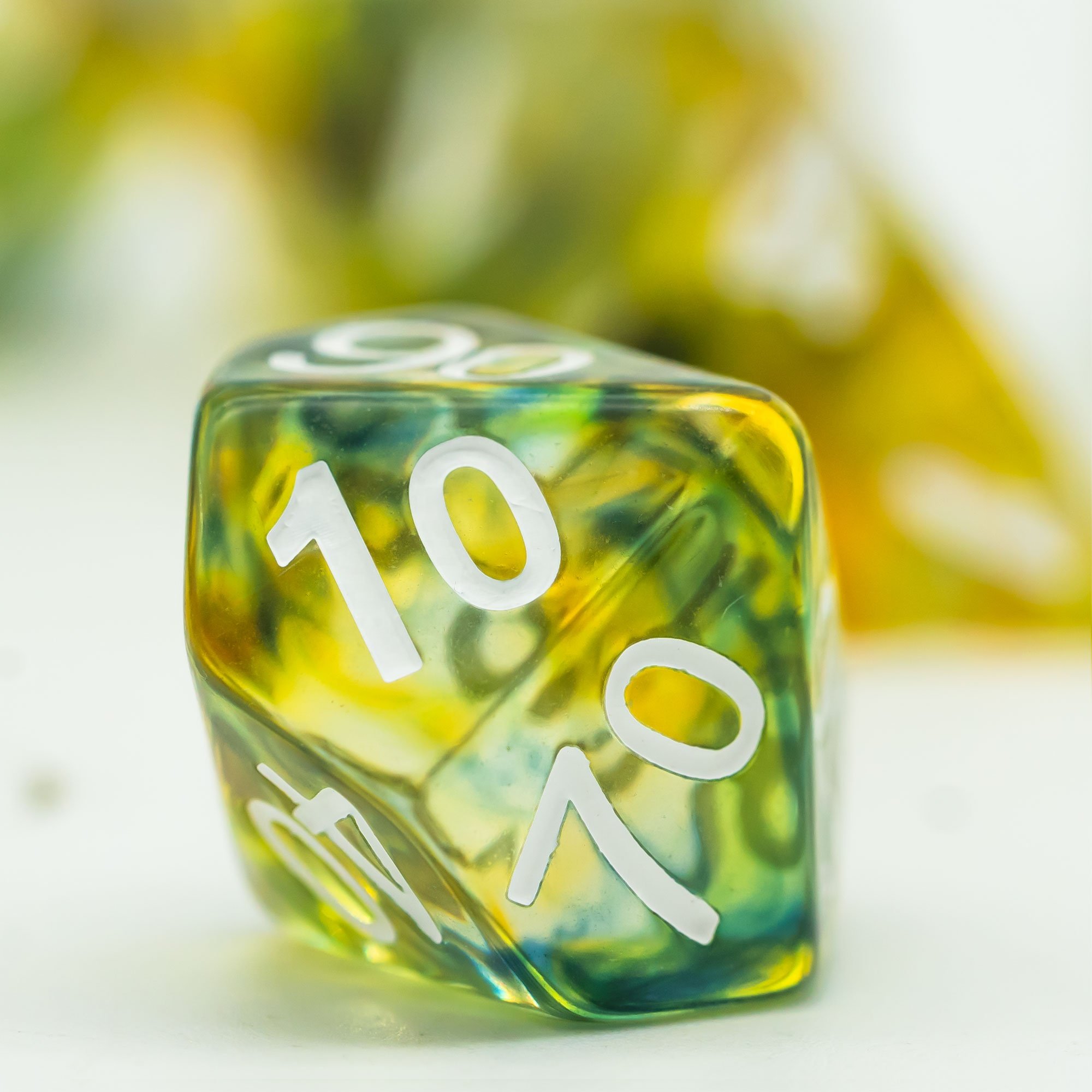 Udixi Plastic polyhedron dungeons and dragons resin rpg custom logo dice set Colored glaze Yellow