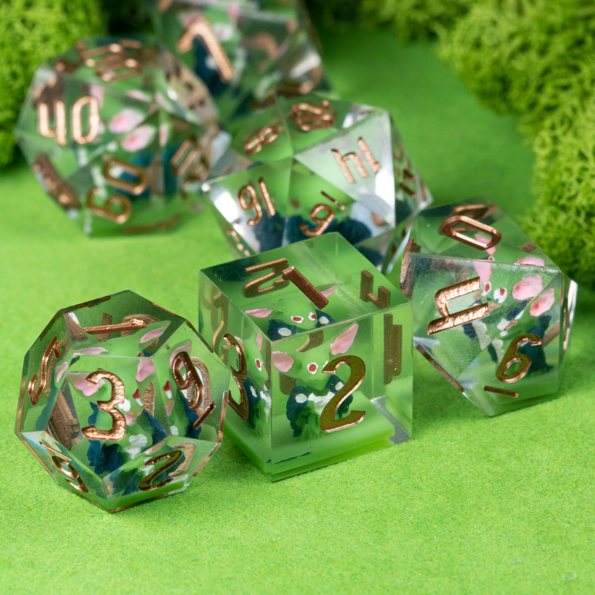 Udixi Polyhedral custom logo rpg dungeons and dragons resin sharp edge sides dice Goblin