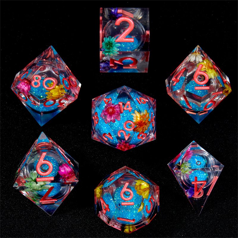 Customized polyhedral Dnd dice resin liquid core dice for dragon and dungeon tabletop games