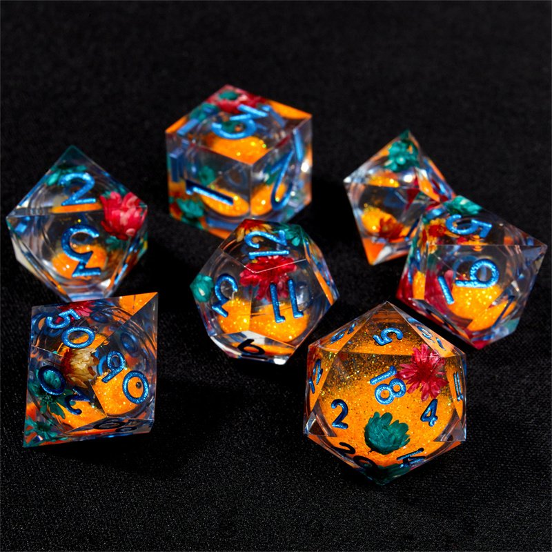 Customized polyhedral Dnd dice resin liquid core dice for dragon and dungeon tabletop games