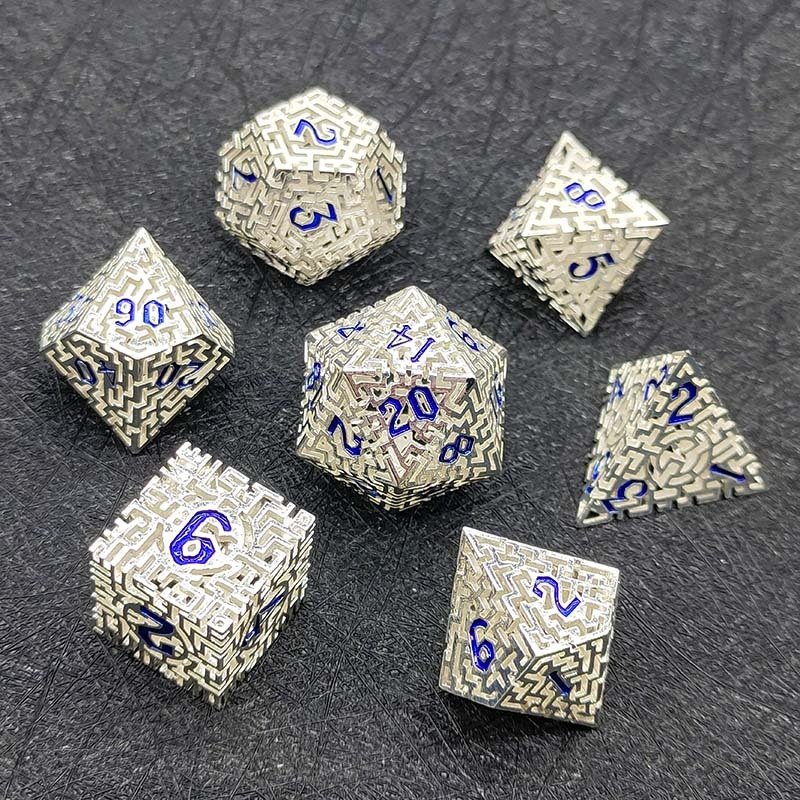 Manufacturer Price Hollow Mysterious Maze DND Metal Dice Set for Table Game
