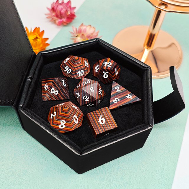 New Styles Custom Wholesale Rainbow Wood Dice Polyhedral DND Wooden Dice Set For RPG Board Games