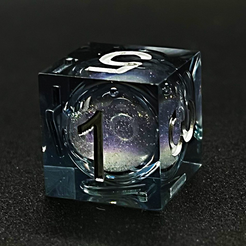 New Design Liquid Core Dice D20 With Sparkling Center For Dungeons & Dragons Board Games 2022 Transparent Acrylic Plastic