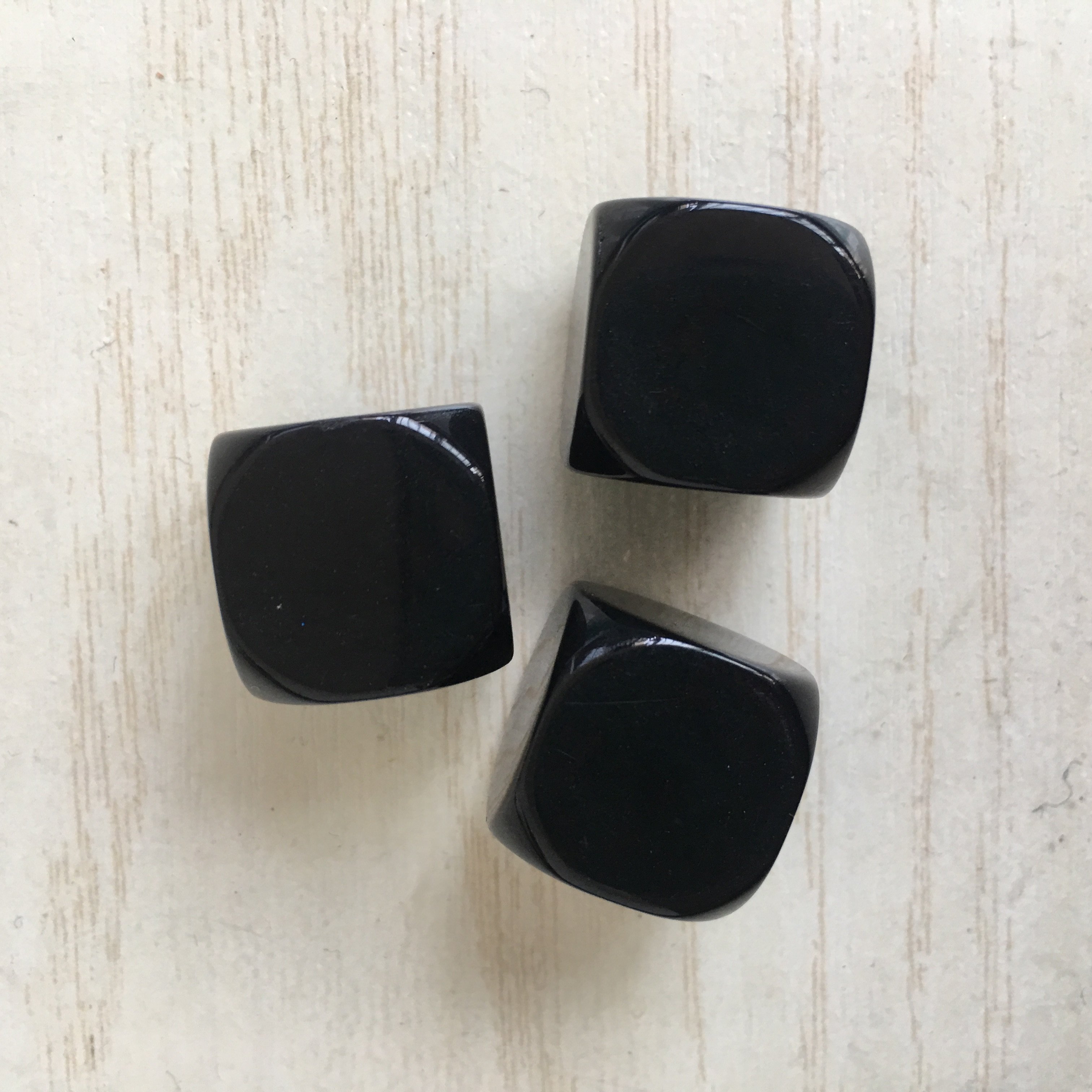 Wholesale 16mm round Corner Colored Acrylic Resin Dice Cube Custom Logo 6 Sided for Board Game & Promotional Use