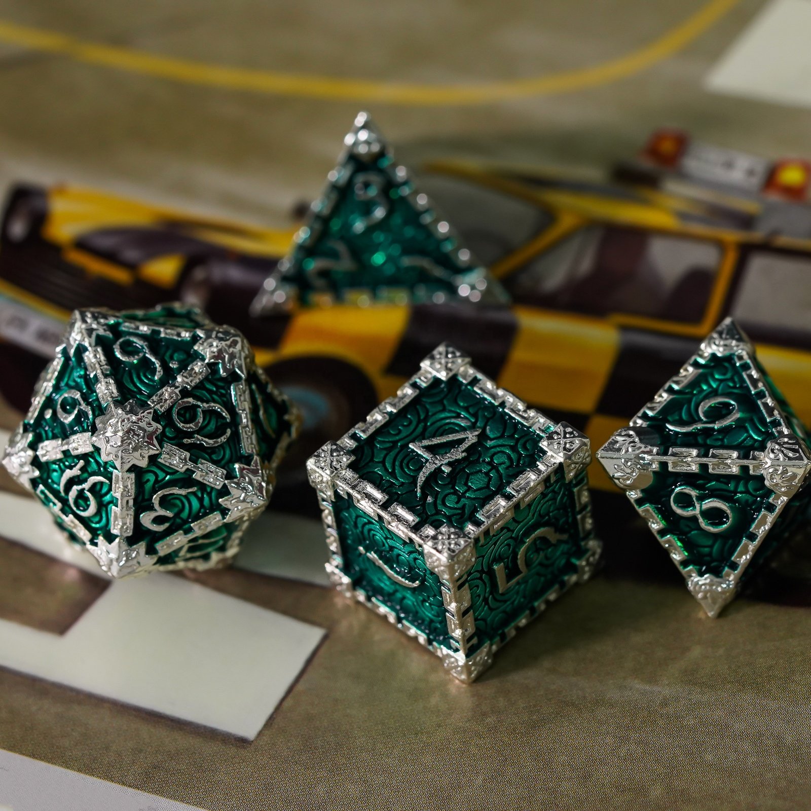 Udixi Polyhedral Metal RPG Board Games Dungeons and Dragons High Quality Dice Set Green Dagger