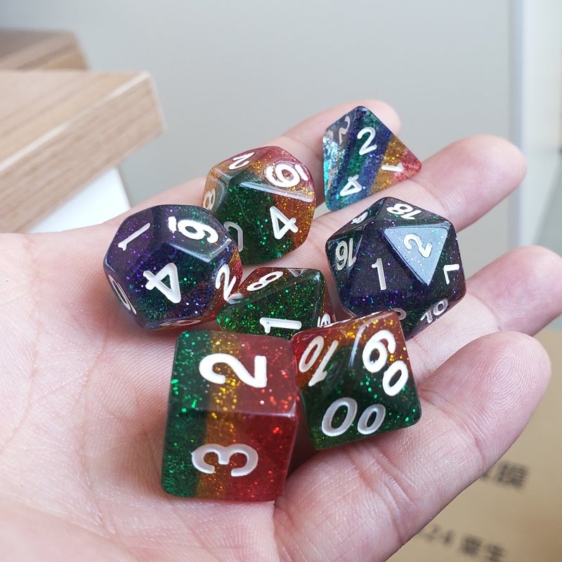 Customized New Design RPG DND Polyhedral Glittering Resin Dice Multiple Layers Colored Bulk Dice Per Set 7pcs