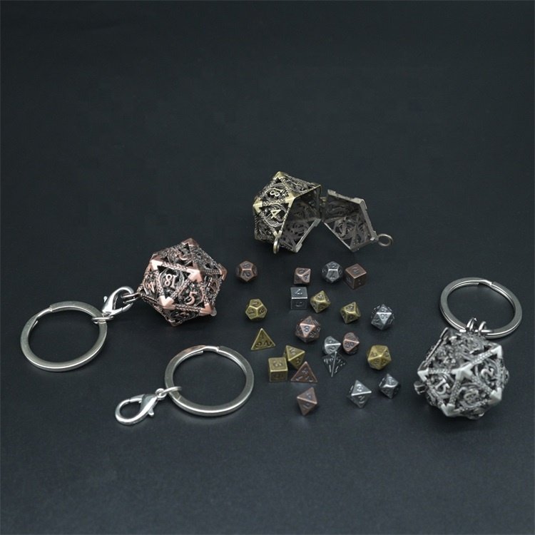 Portable Dragon Hollow 35mm Small D20 Metal Dice Keychain with 6mm Mini Dice
