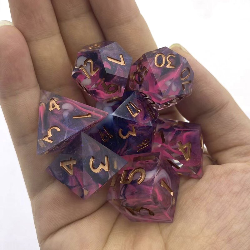 Handmade Polyhedron Resin Dice Set with Sharp Edges Custom Logo RPG Layered Dungeons Dragons Board Game Accessories for DND