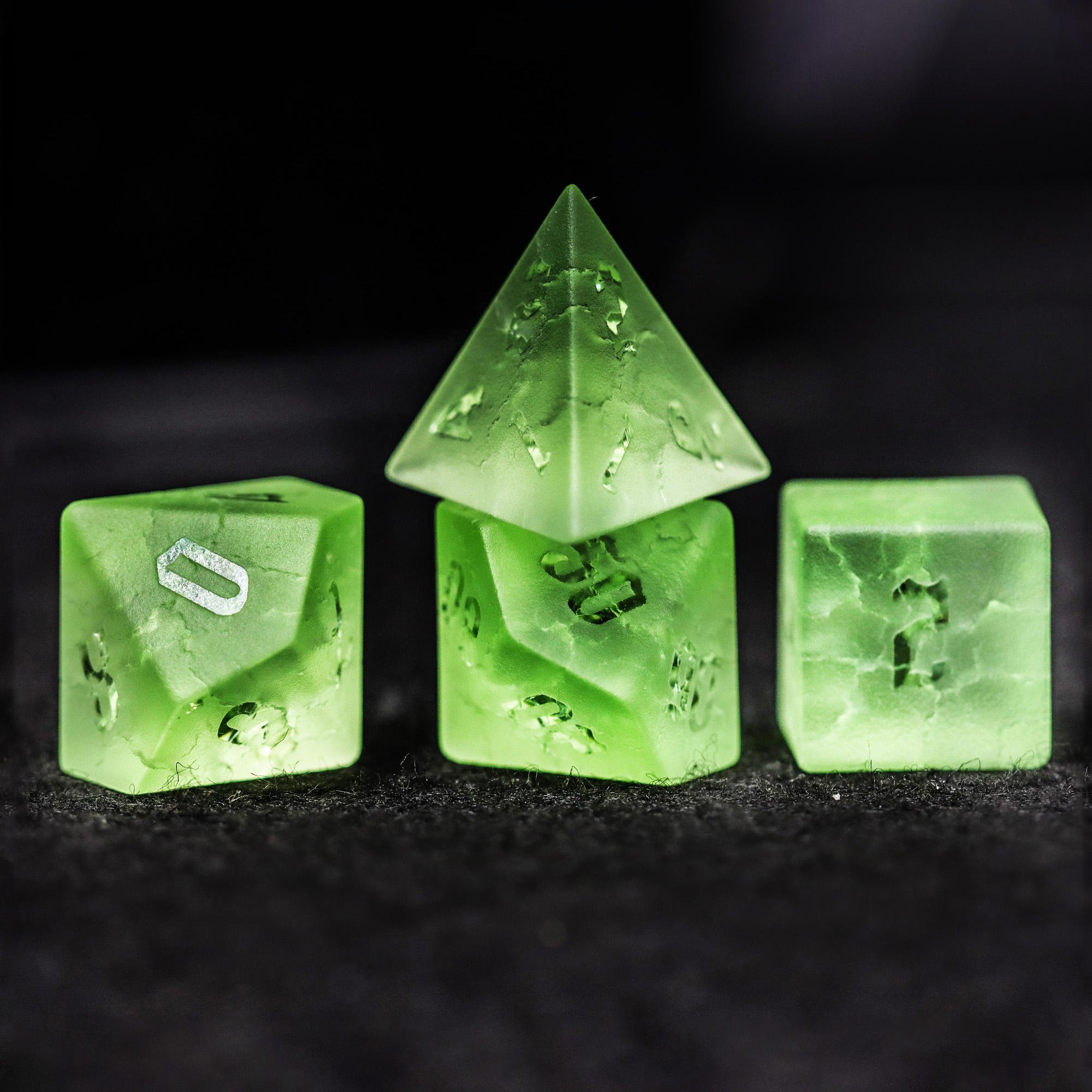 Dice Set Factory Wholesale Matte DND Gemstone Dice Set Green Cracked Crystal Dice