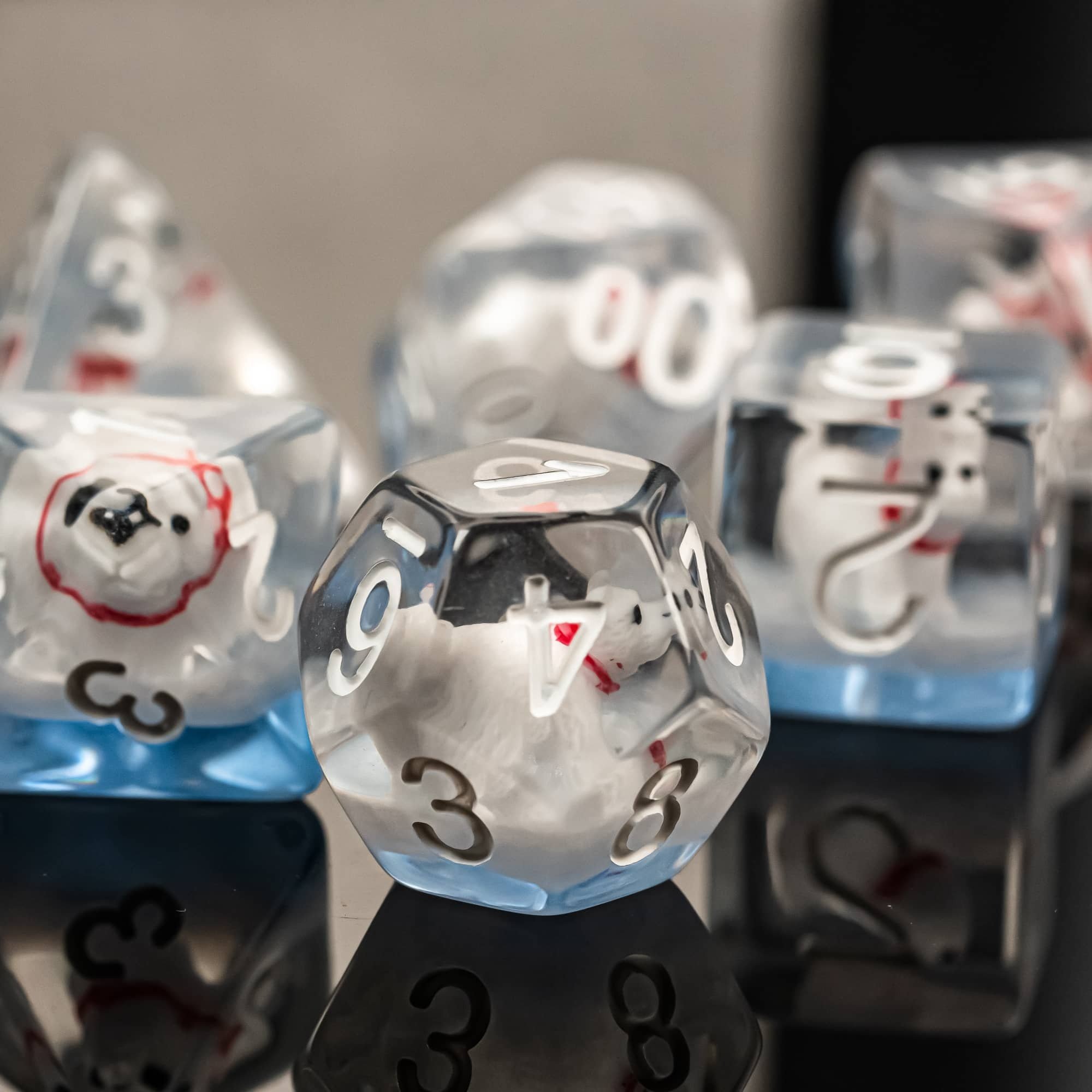 Udixi Plastic Polyhedral custom logo rpg dungeons and dragons resin Polar Bear dice game set