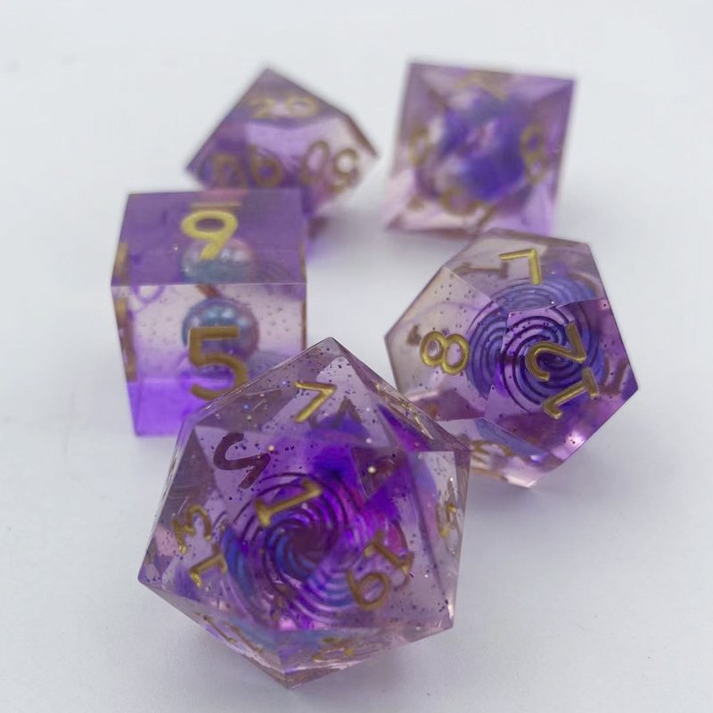 Custom polyhedral resin D20 DND Dice set 16mm sharp edge Christmas Liquid Core Eyeball Longan Planet dice