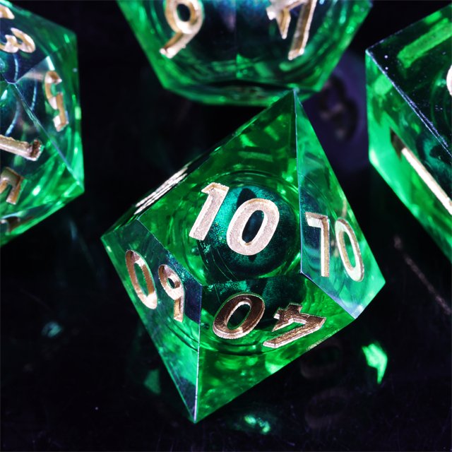 MINI PLANET Handmade Polyhedron RPG Dice Set Green Dragon Eye Liquid Core Resin Dragon and Dungeon DND Board Game Dice