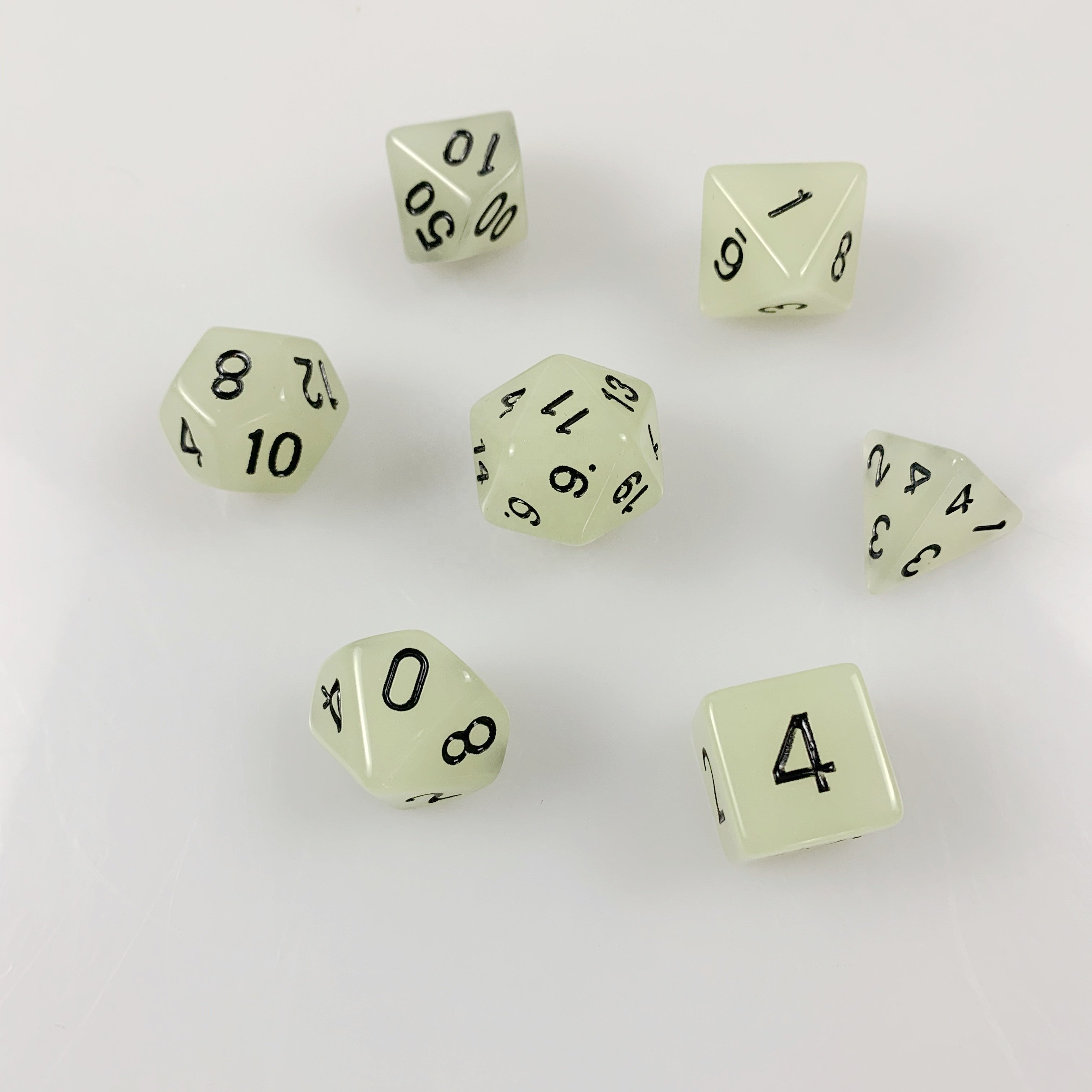 7pcs per set DND PRTG Polyhedron digital dice luminous fluorescent shinny dices set
