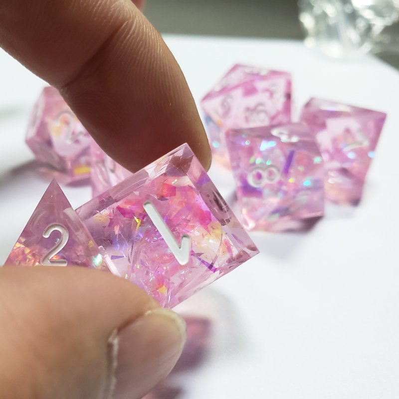 Custom Logo Translucent Solid Pink Polyhedral Role Playing Dice For Dungeons And Dragons Resin DND Dice Set