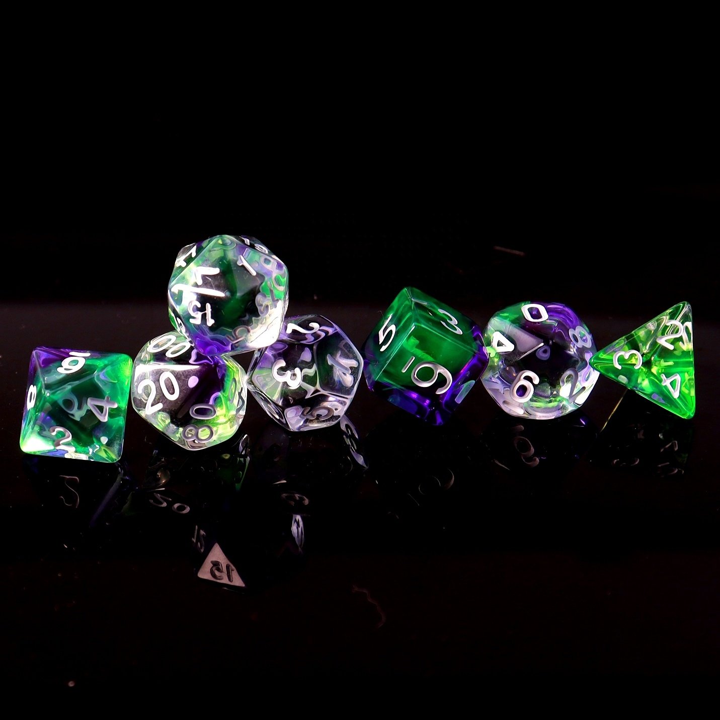 Custom engraved transparent tri-color polyhedra Dazzling game 16mm dice set