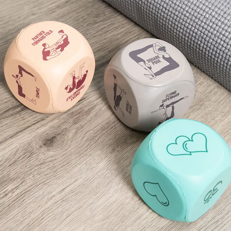 2024 New Arrivals Custom 6-Sided Beech Game Cube Customized Red Love Romantic Creative Fun Wooden Dice Toy For All Ages