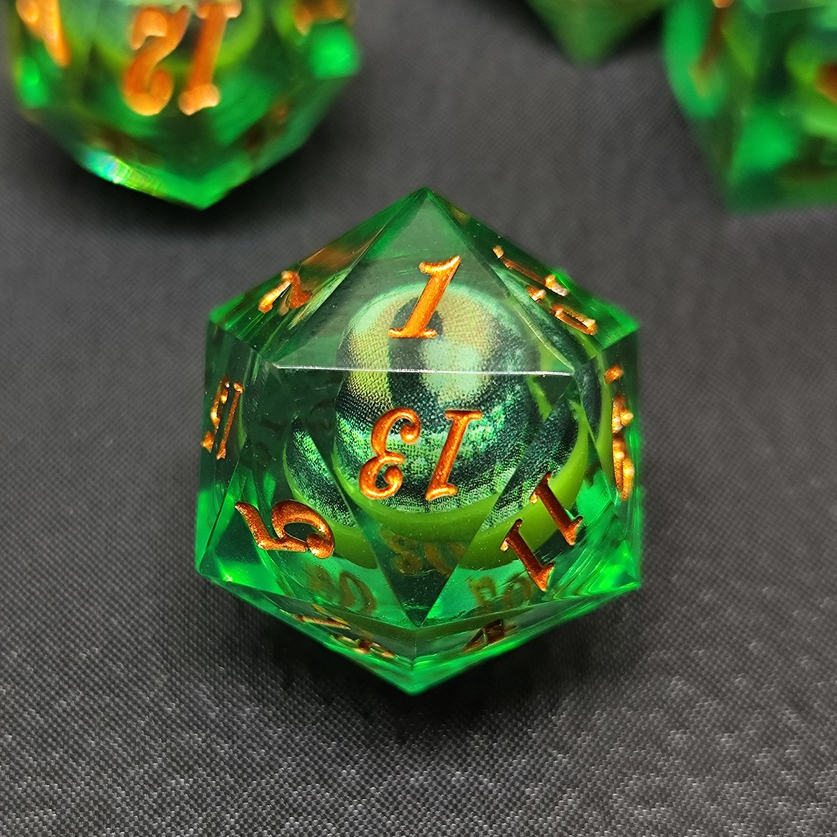 New Crocodile Tears Dice custom logo Dungeons & Dragons RPG set 7 Multi-sided liquid core resin for DND games