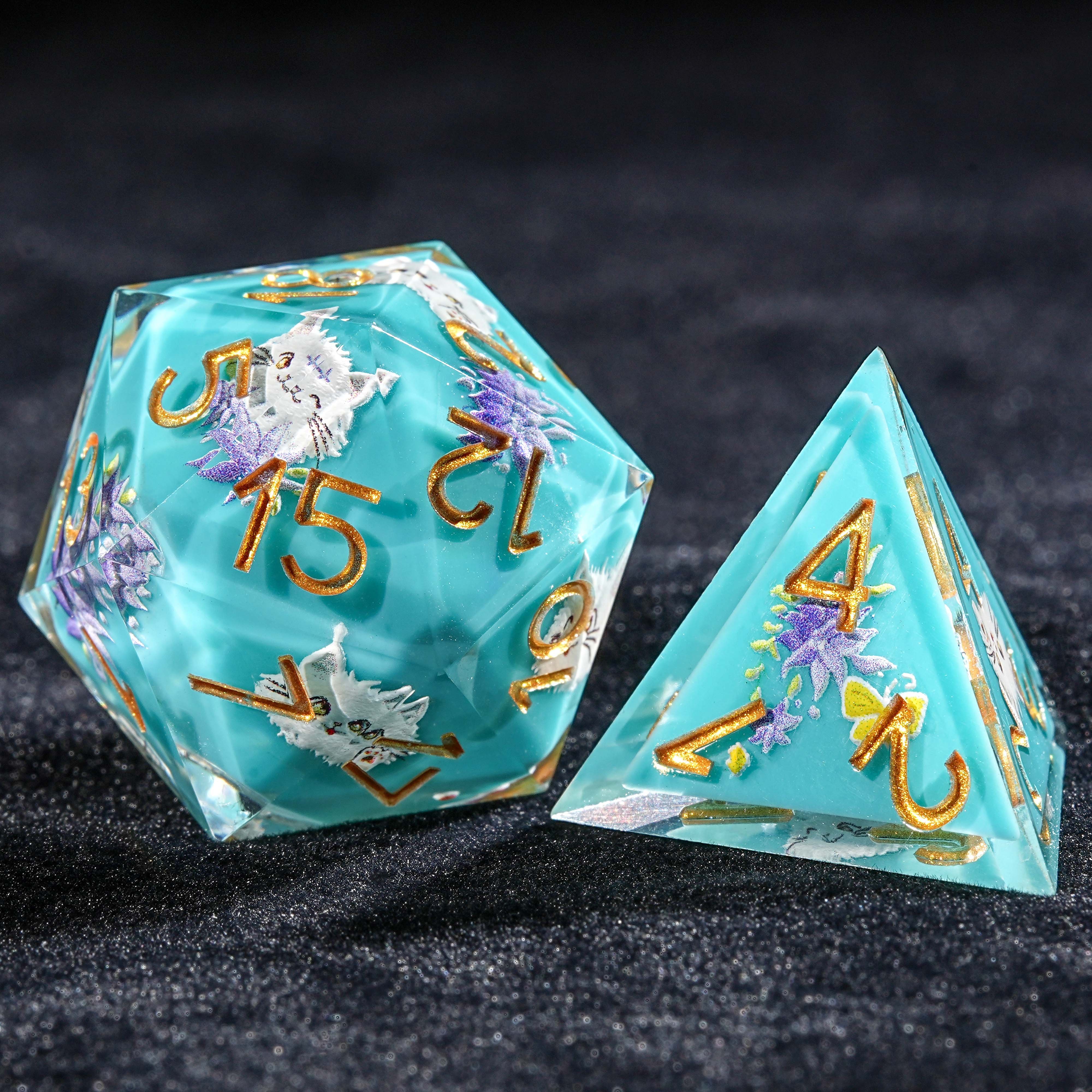 7Pcs Blue & White Cat Dice Resin Polyhedral Dice For DND Role Games Playing Collection Set