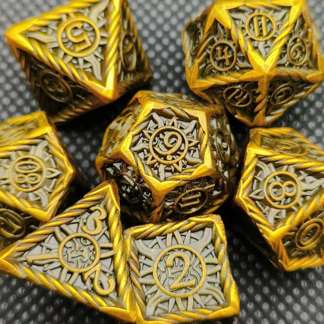Customizable Logo Metal Dice Set for D&D & RPG for Dungeons Dragons Role Playing Games and Promotions