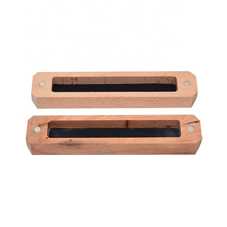 Custom Packaging Boxes High Quality Magnetic Lid Wooden Dice Box for DND Dice Storage