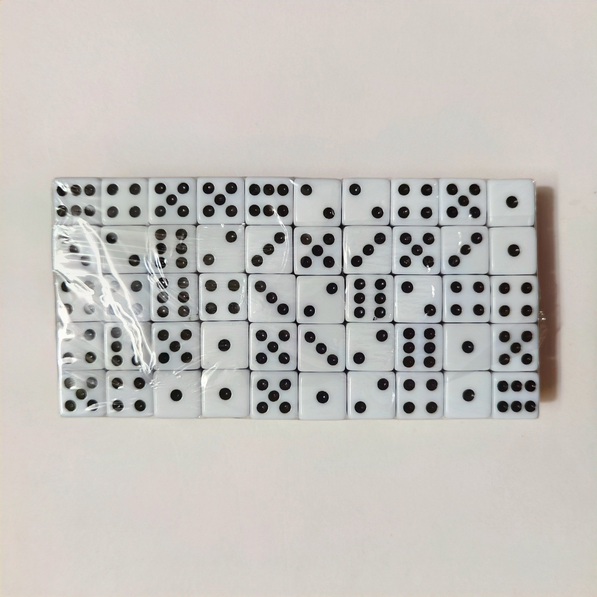 factory wholesale 14mm square corner 14 white dot acrylic custom black dice entertainment game accessories black dice
