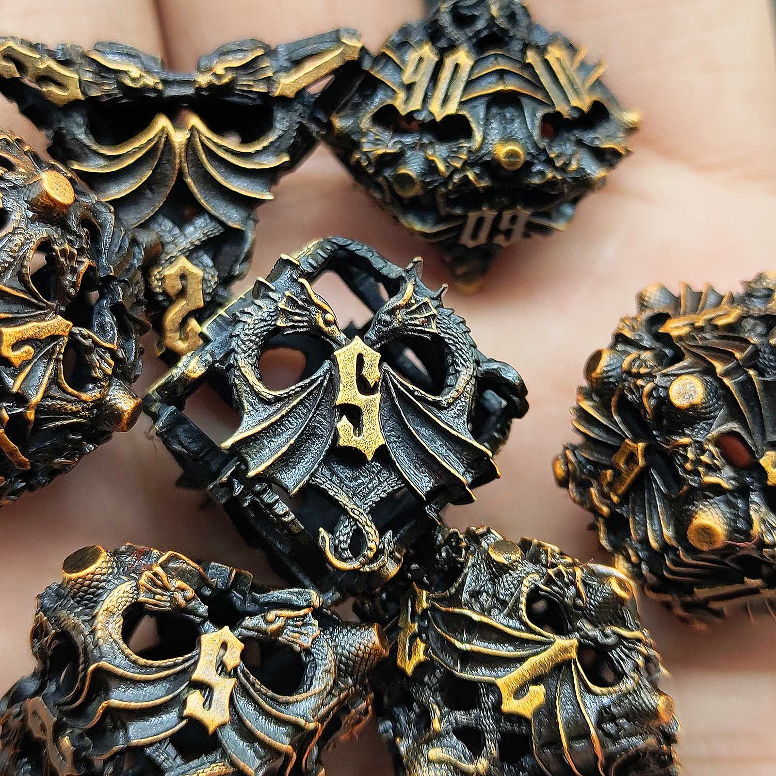 Factory Hot Sales Vintage Hollow Metal Dice Polyhedral Board Game Full Set Custom Brass Multi-Sided DND Dice Set