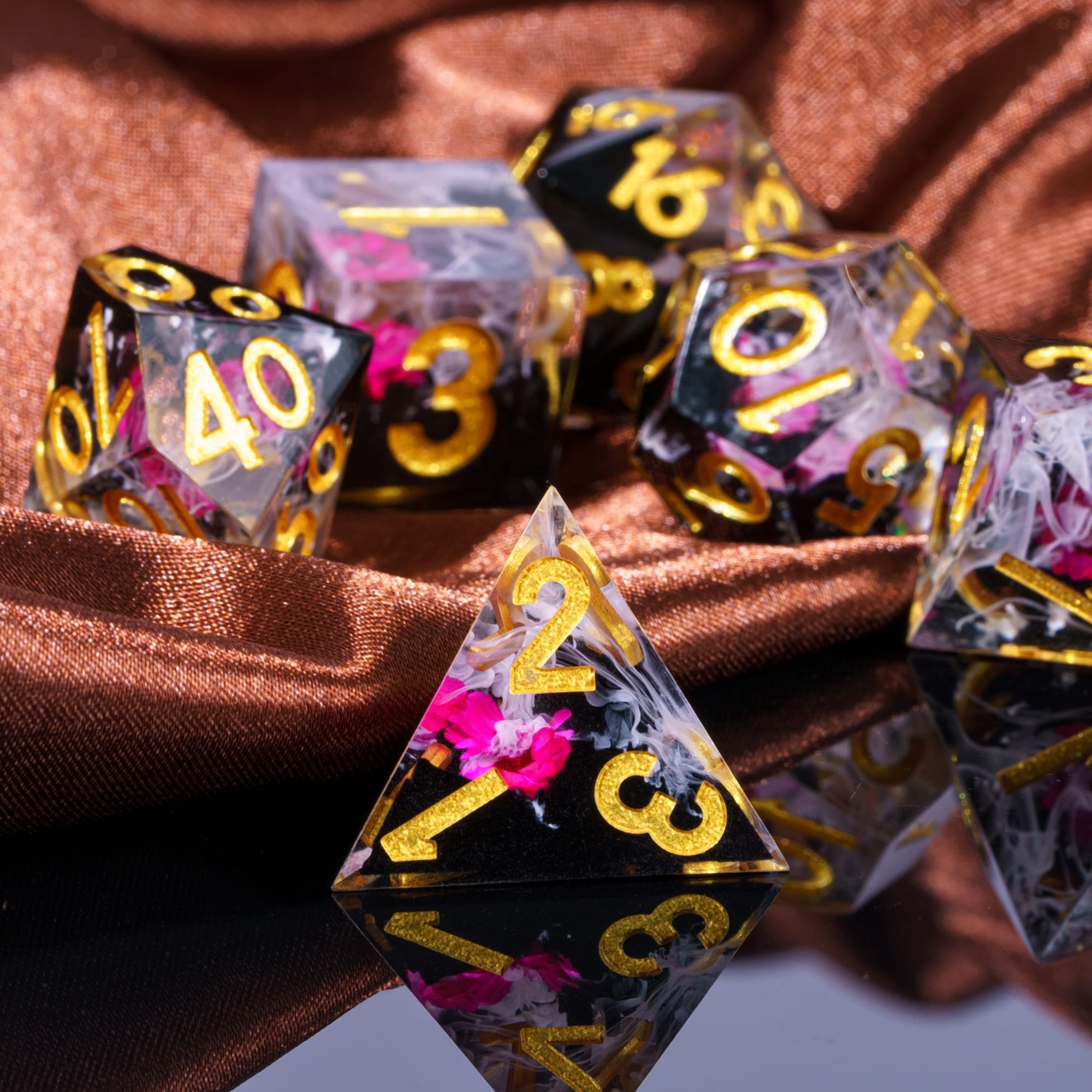 Udixi Custom Handmade Sharp Colorful Electroplating Resin Dice Dungeons and Dragons DND board game Dice Set