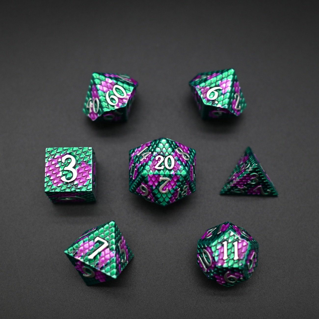 In Stock Metal 7-die Polyhedral Dragon Scale DND RPG Dice Set Random Colors