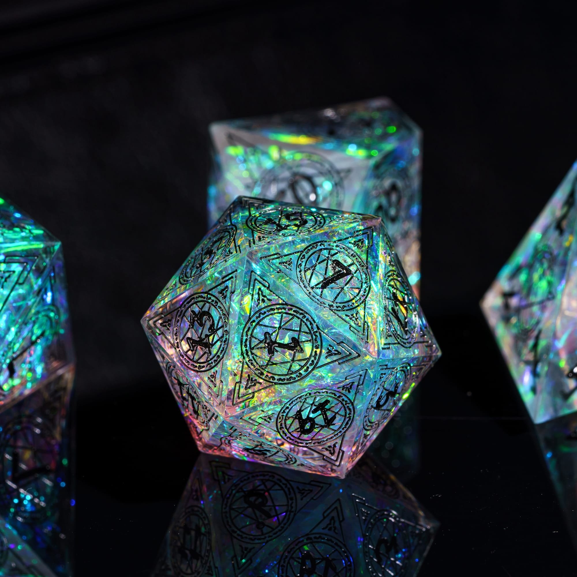 Udixi Polyhedral Custom Logo RPG dungeons and dragons resin sharp edge Magic Array Pattern Dice Set
