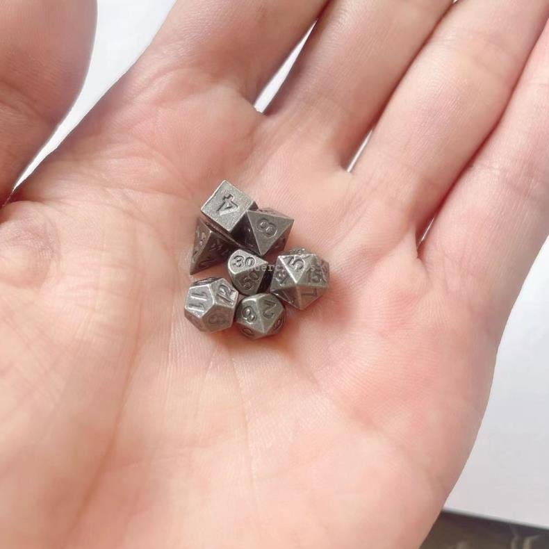 WD Portable Mini Polyhedral Dices Small Size Metal Multi-Sided Role Playing Game Metal Dices for Tabletop Player Easy Use
