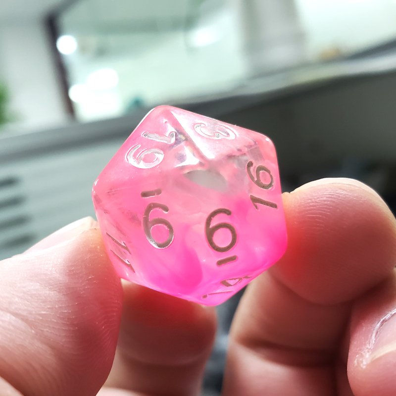 Custom Logo 7pcs D&D Polyhedral Pink Transparent Soft Edge Resin Dungeons And Dragons Dice Sets