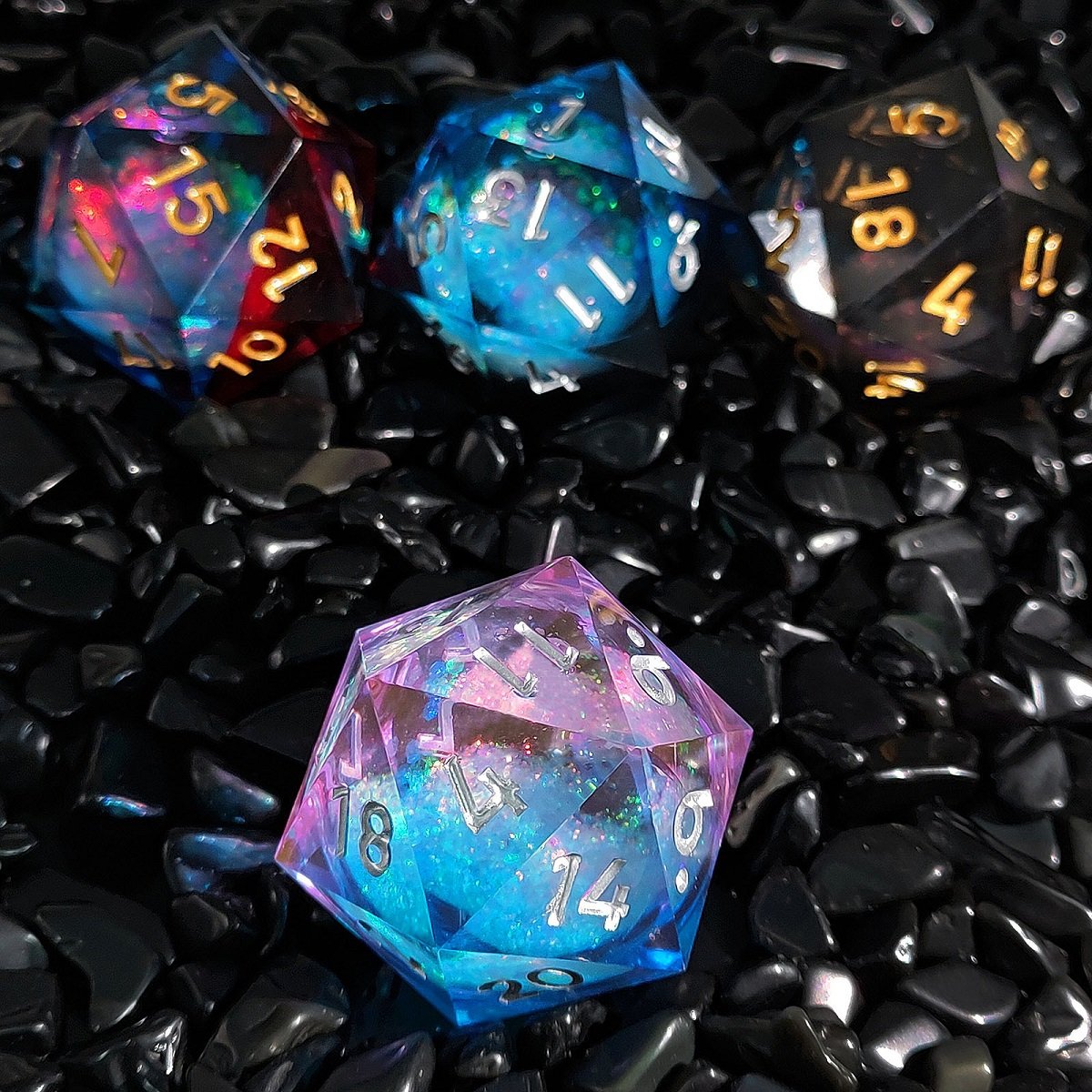 Wonderland Quicksand Large 35mm Transparent Resin Dice Liquid Core Big D20 Dice for DND Lover