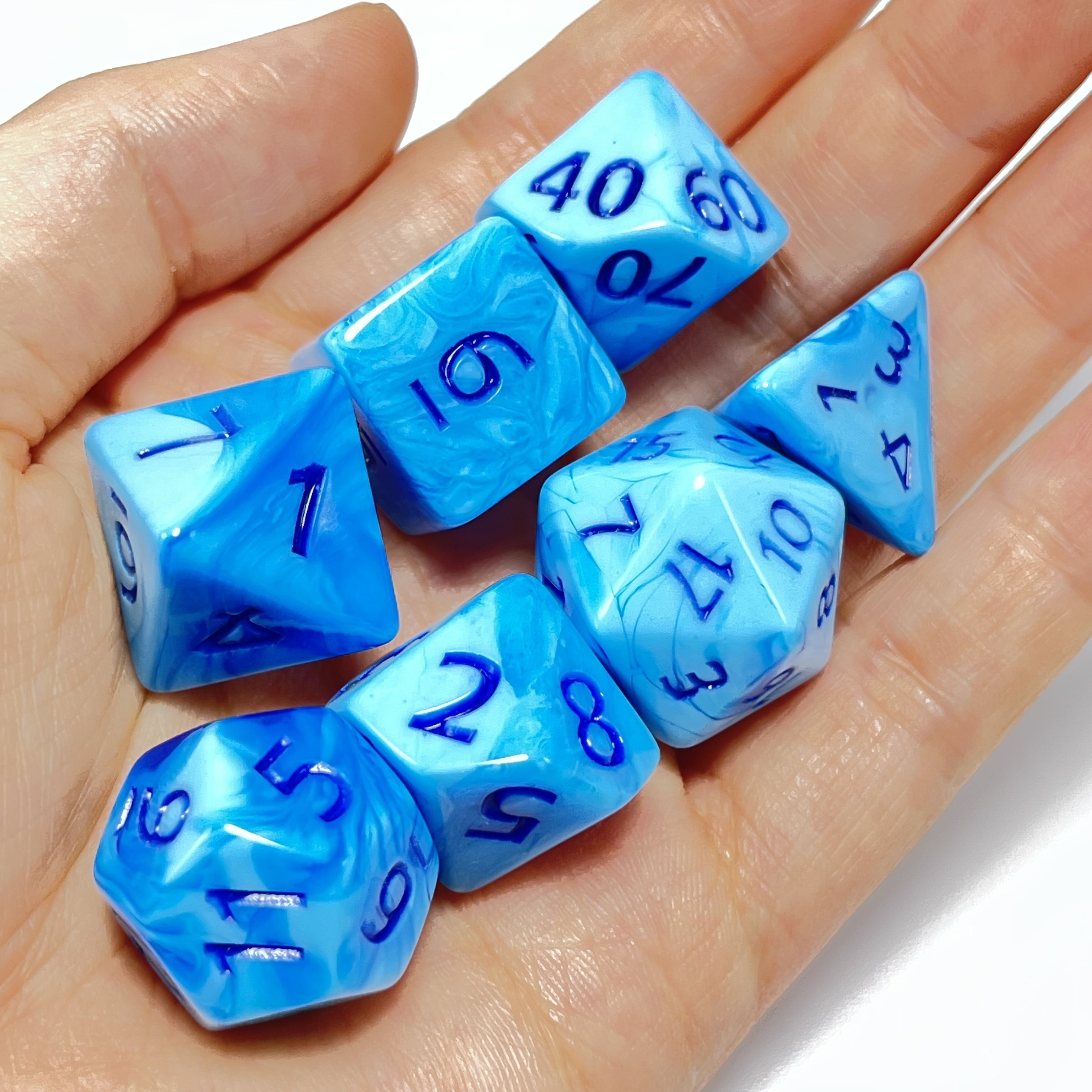 Customized polyhedral acrylic game color mixing dice suitable for bar entertainment and gaming supplies