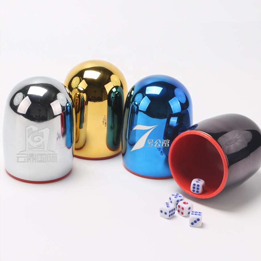 Factory wholesale quality electroplated dice drinking cup plastic dice game cup casino dice cup set customization