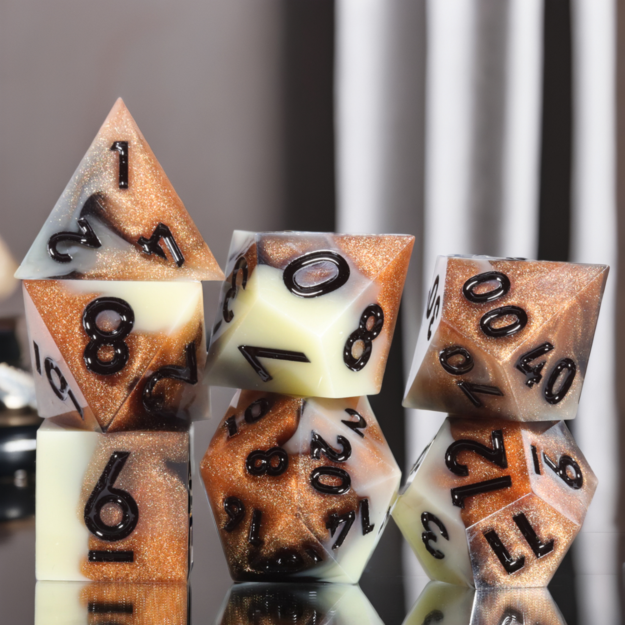MINI PLANET Two Color DND Dice Set Handmade Polyhedral Resin Dice RPG Dragon&Dungeon Game Wholesale Custom DND Resin Dice Set D6