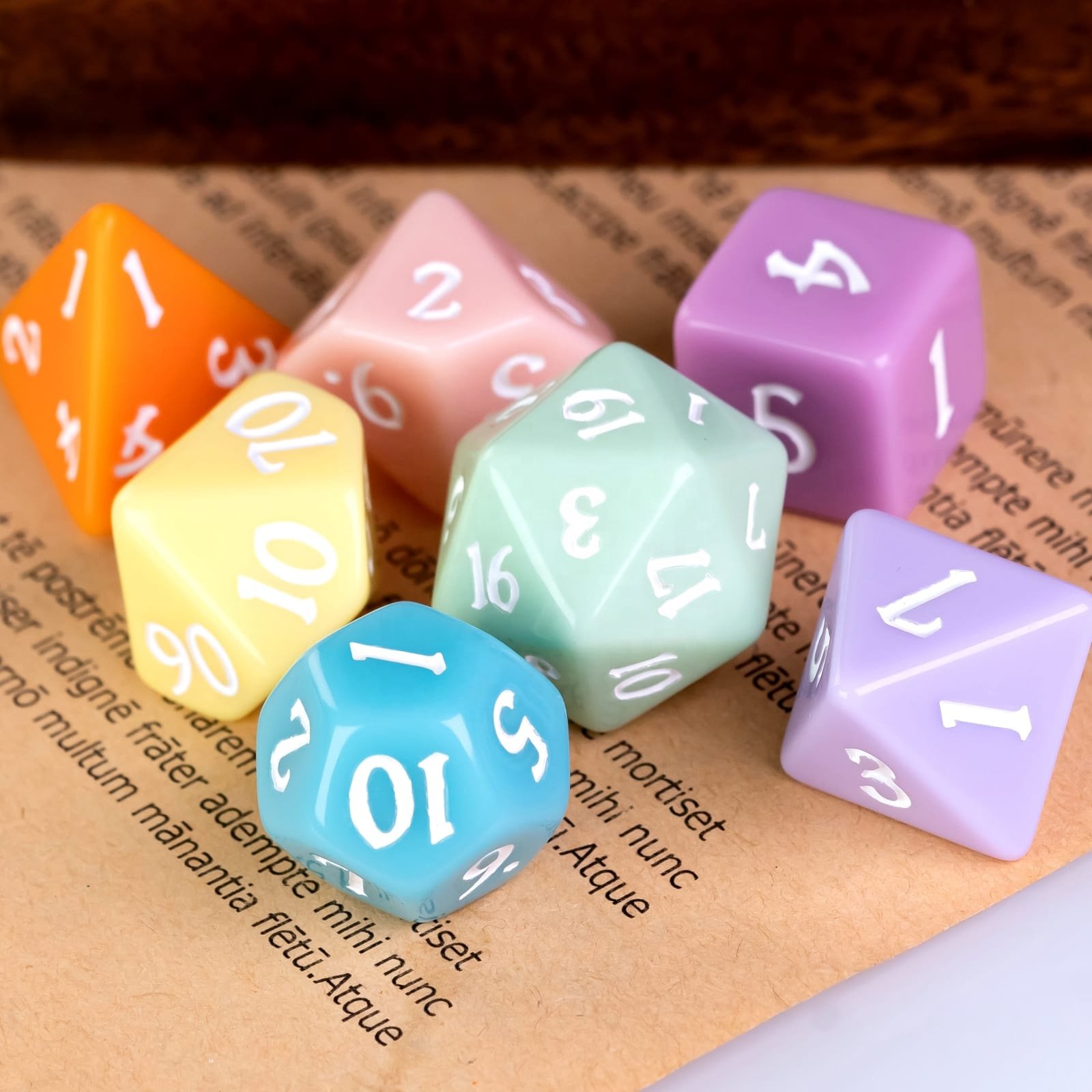 Udixi Plastic polyhedral dungeons and dragons resin rpg dice custom logo Multicolor set