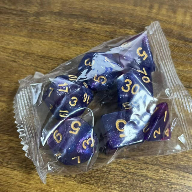 Factory Custom 7pcs/Set Starry Polyhedral Multi Color Dice Acrylic Edge Dice Bulk For Game Entertainment