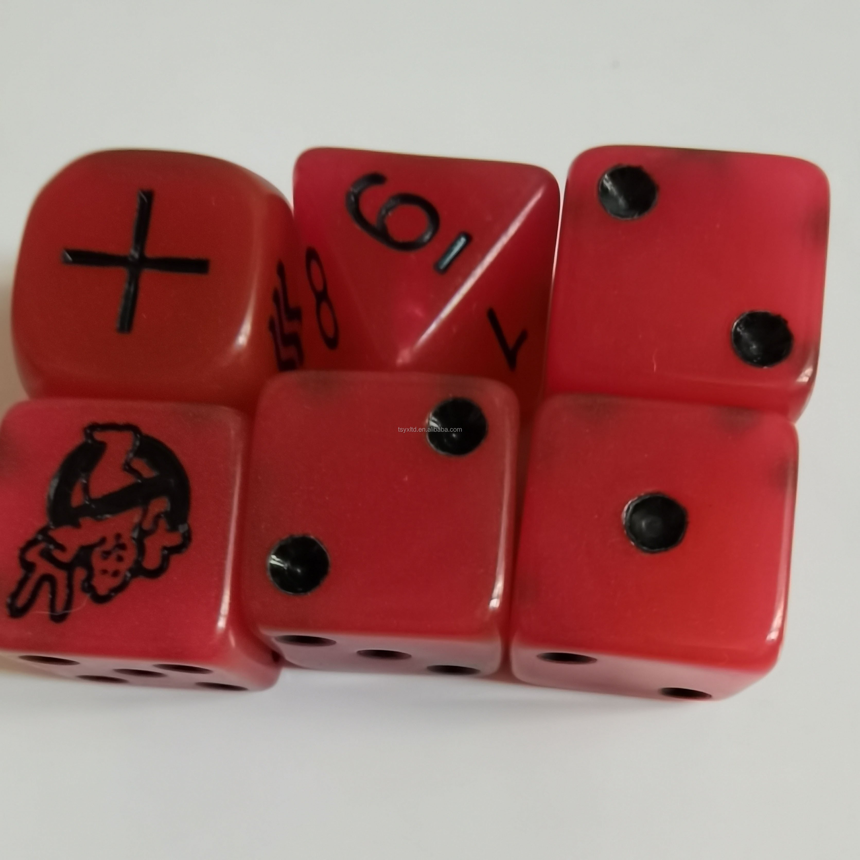 OEM Factory customized game board figure dragon dice