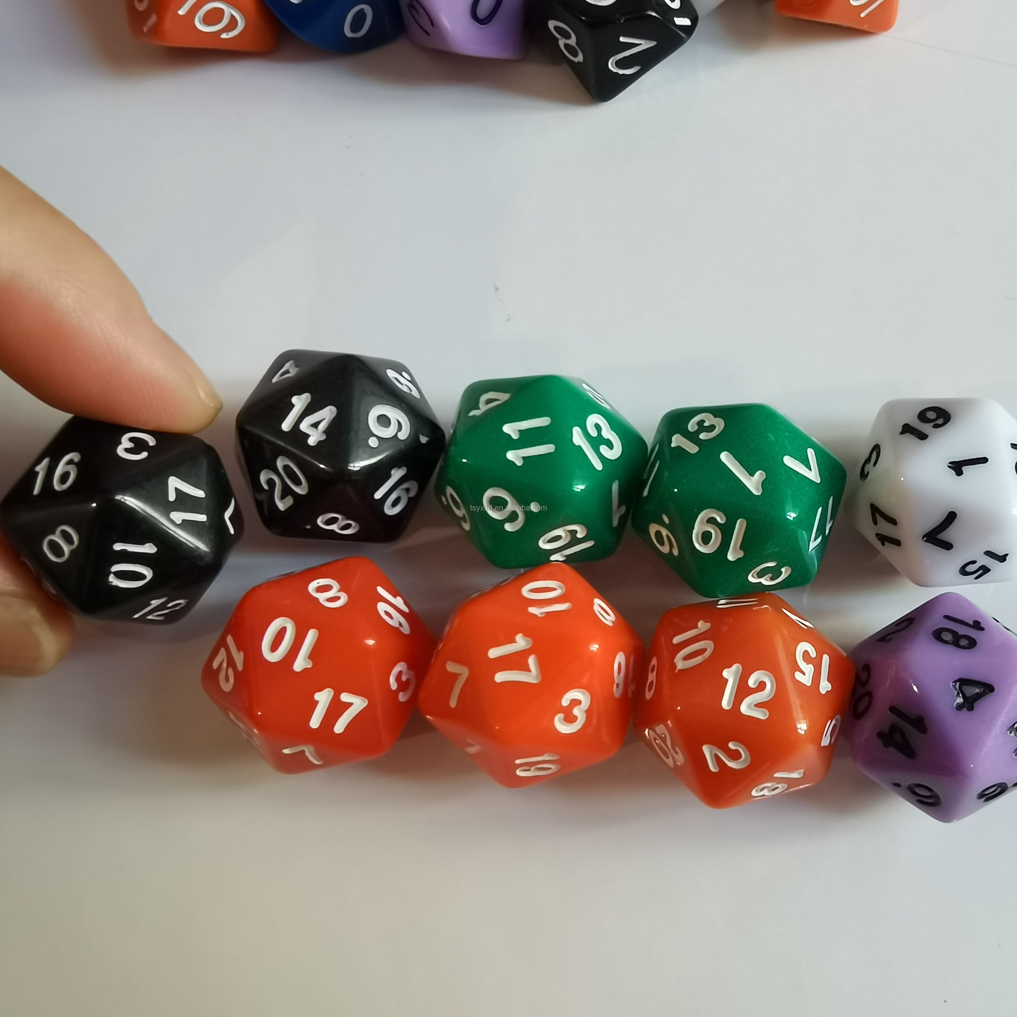 OEM Factory customized game board figure dragon dice
