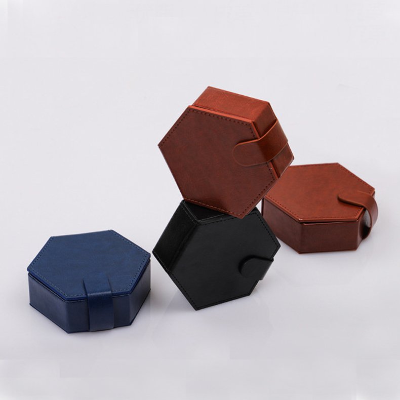 In Stock PU Leather Hexagon Dice Storage Box Custom Dungeons and Dragons RPG Board Game DND Dice Tray
