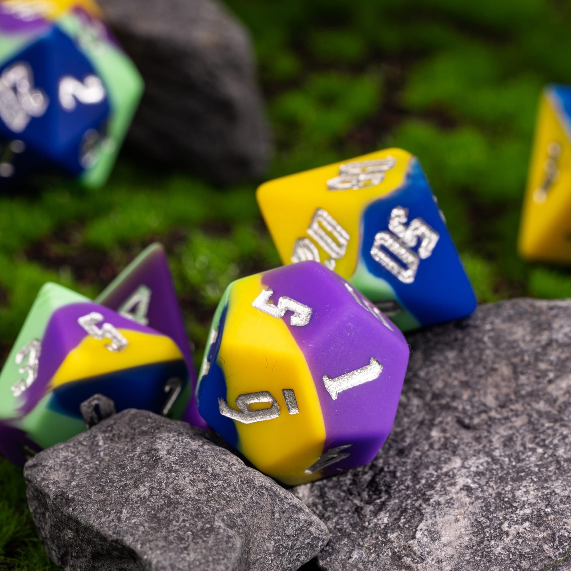 Udixi High quality new model custom colorful game silicone dice Dungeons and Dragons Board Game dnd Dice